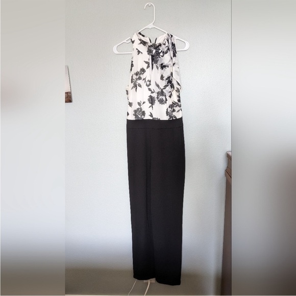 WHBM BODICE HALTER FLORAL JUMPSUIT SIZE 10 - Picture 6 of 8